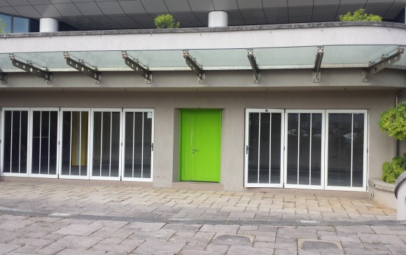  Unfurnished Renting - Commercial space - eb-egravene  